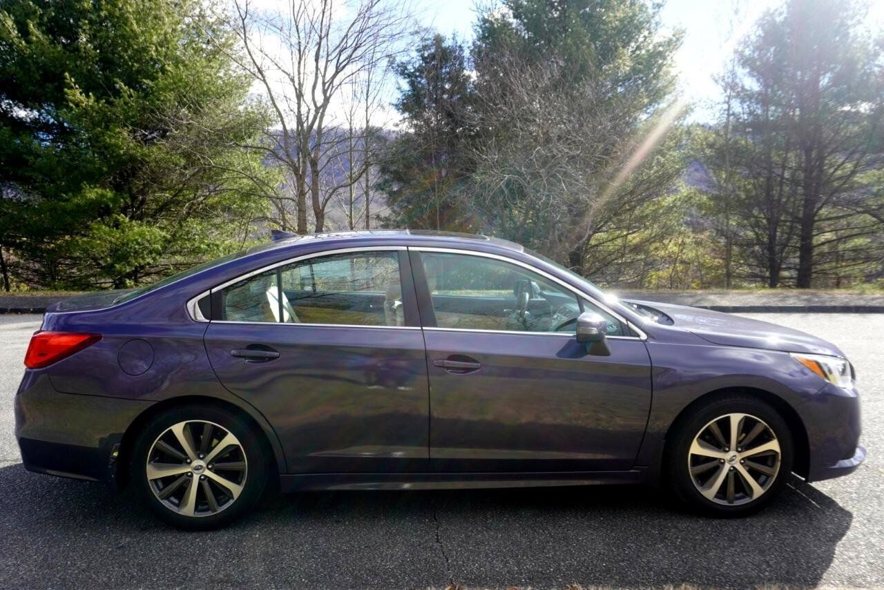 Used 2017 Subaru Legacy 2.5i Limited AWD/4WD image 8