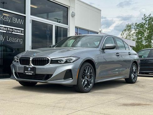 Certified 2025 BMW 330i xDrive Sedan w/ Premium Package AWD/4WD image 3