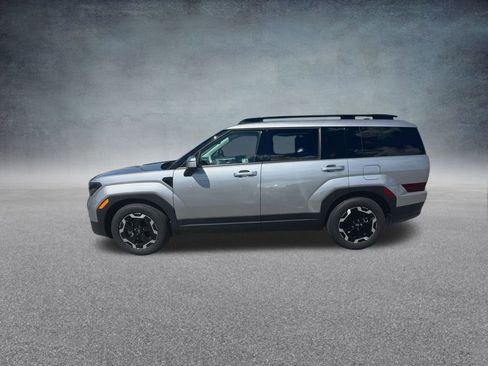 Used 2025 Hyundai Santa Fe SEL image 15