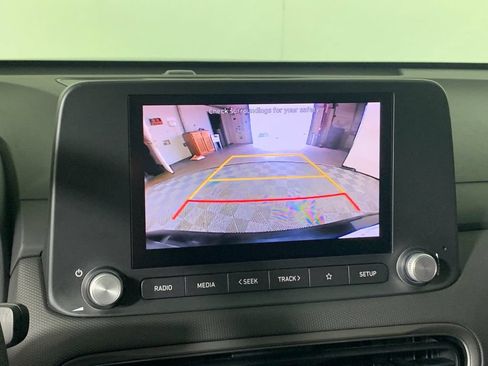 Used 2023 Hyundai Kona SE FWD image 25