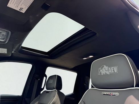 New 2026 GMC Sierra 1500 AT4X w/ AT4X AEV Edition AWD/4WD image 12