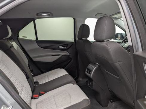 Used 2023 Chevrolet Equinox LT image 17