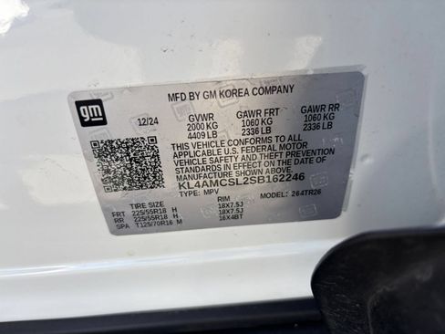 Used 2025 Buick Encore GX Preferred AWD/4WD image 27