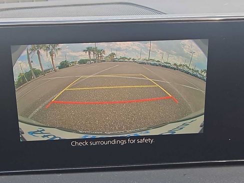 Used 2024 MAZDA MAZDA3 s FWD image 23