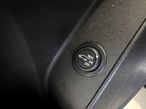 Used 2022 Chevrolet Equinox LT FWD image 23