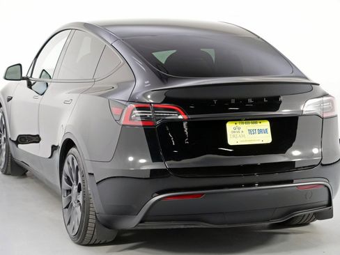 Used 2023 Tesla Model Y Performance image 50