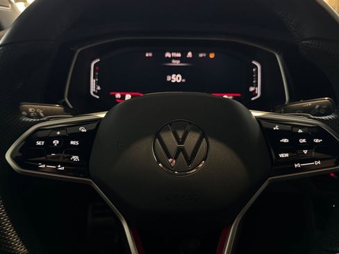 Used 2024 Volkswagen Jetta GLI 40th Anniversary Edition image 27