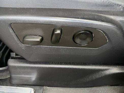 Certified 2022 Chevrolet Silverado 1500 LT image 6