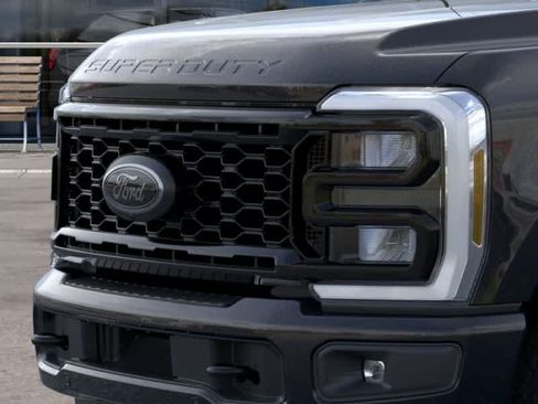 New 2026 Ford F350 Lariat w/ Black Appearance Package AWD/4WD image 17