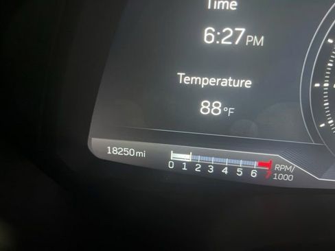 Used 2022 Cadillac CT4 Premium Luxury image 5