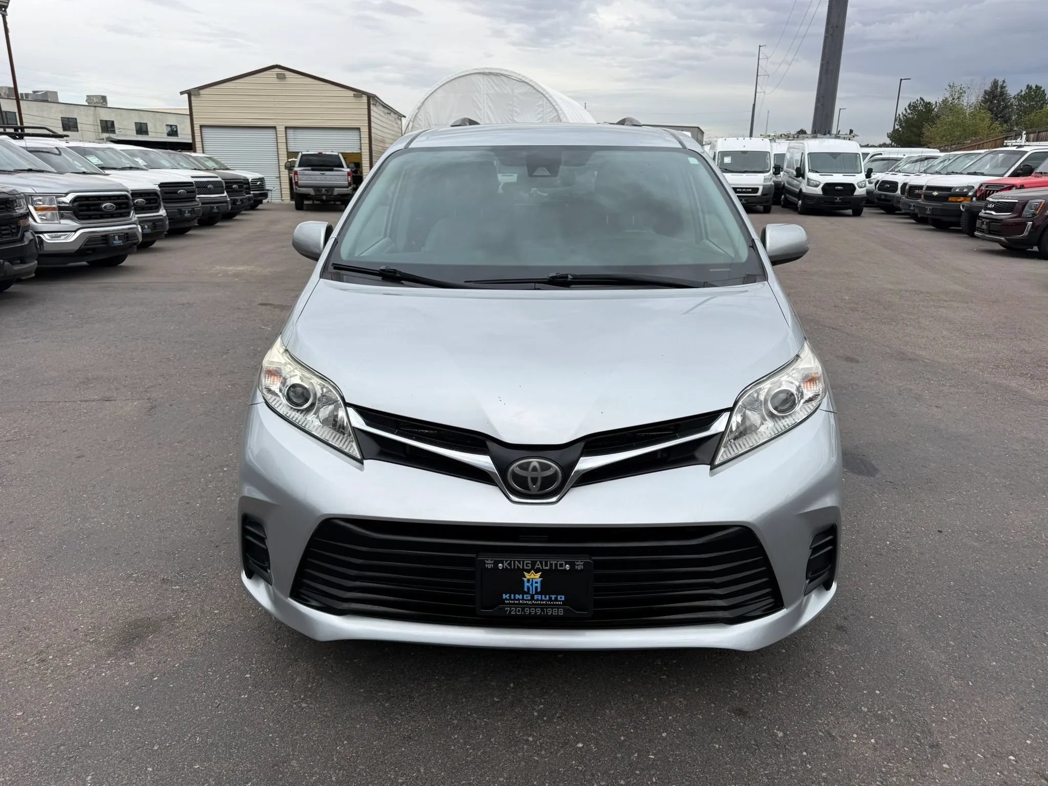 Used 2019 Toyota Sienna LE FWD image 10