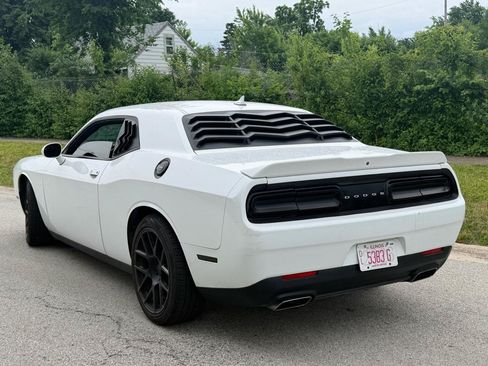 Used 2015 Dodge Challenger R/T Plus RWD image 6