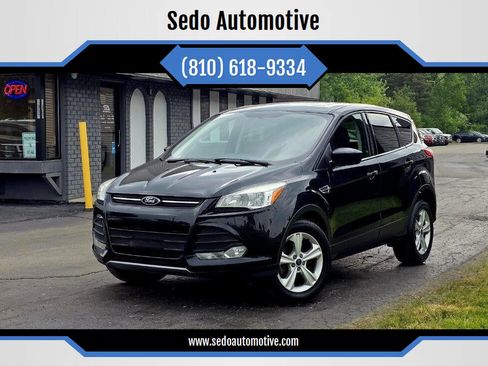 Used 2015 Ford Escape SE AWD/4WD image 1