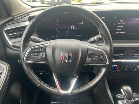 Used 2024 Buick Encore GX Preferred FWD image 15