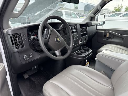 New 2025 Chevrolet Express 2500 w/ Driver Convenience Package image 11