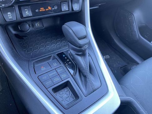 Used 2024 Toyota RAV4 XLE image 42