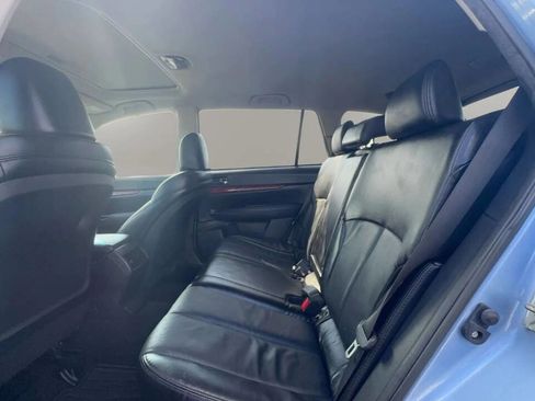 Used 2011 Subaru Outback 3.6R Limited image 13