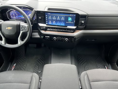 Used 2024 Chevrolet Silverado 2500 LT w/ All Star Edition image 33