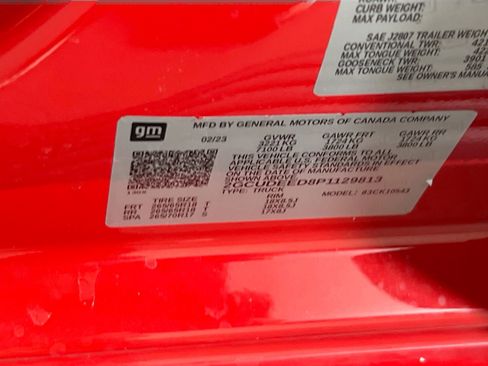 Used 2023 Chevrolet Silverado 1500 RST w/ Convenience Package II image 32