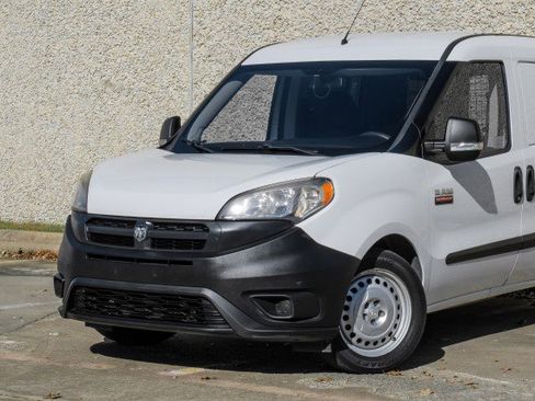 Used 2017 RAM ProMaster City Tradesman image 5