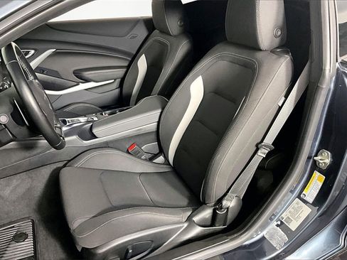 Used 2023 Chevrolet Camaro LT image 18