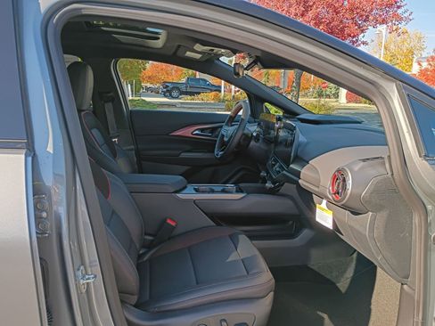 New 2026 Chevrolet Equinox EV RS image 22