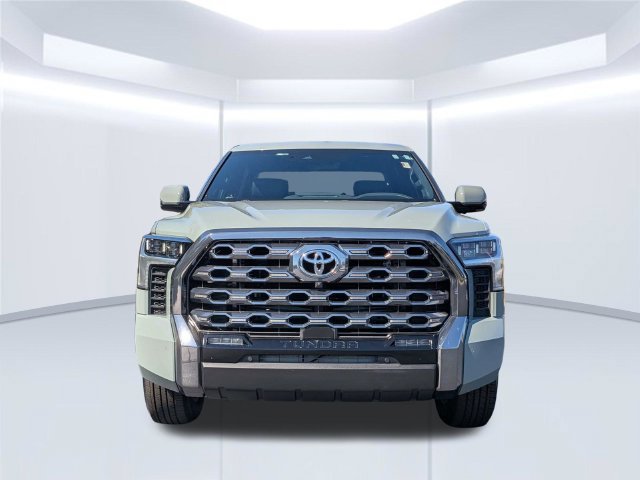 Used 2024 Toyota Tundra Platinum AWD/4WD image 11