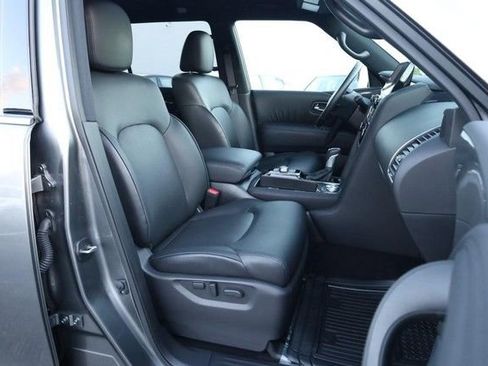 Certified 2024 Nissan Armada SL w/ Midnight Edition Package AWD/4WD image 28