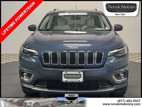 Used 2021 Jeep Cherokee Limited image 2