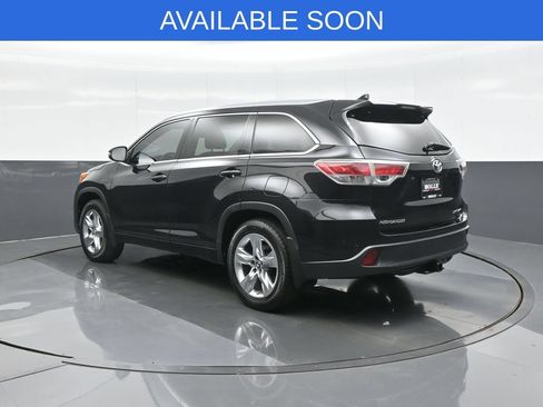 Certified 2016 Toyota Highlander Limited AWD/4WD image 2