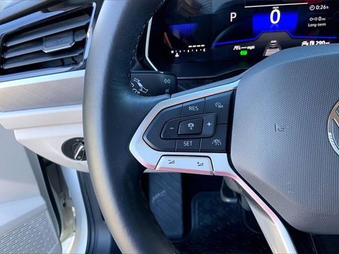 Used 2023 Volkswagen Jetta SE image 10