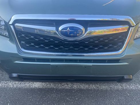 Used 2016 Subaru Forester 2.5i w/ Alloy Wheel Package AWD/4WD image 4
