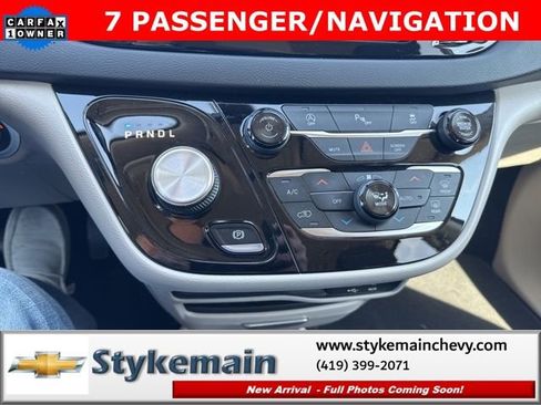 Used 2018 Chrysler Pacifica Touring Plus image 19