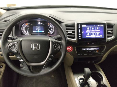 Used 2018 Honda Pilot EX image 22