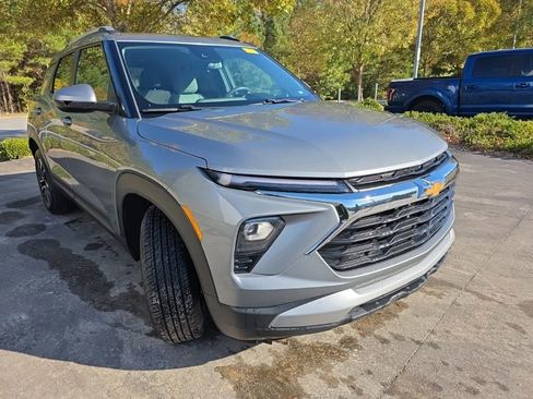 Used 2024 Chevrolet TrailBlazer LT image 10