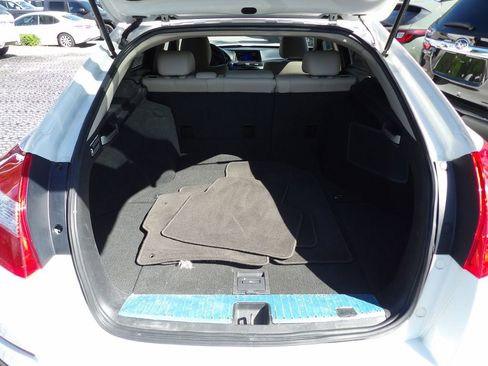 Used 2013 Honda Crosstour EX-L image 24