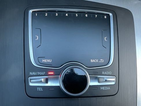 Used 2018 Audi SQ5 Prestige image 24