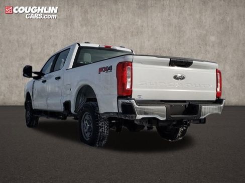 New 2026 Ford F250 XL w/ FX4 Off-Road Package image 6