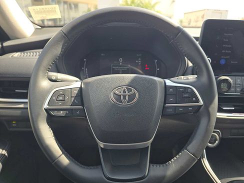 Certified 2025 Toyota Grand Highlander FWD image 24