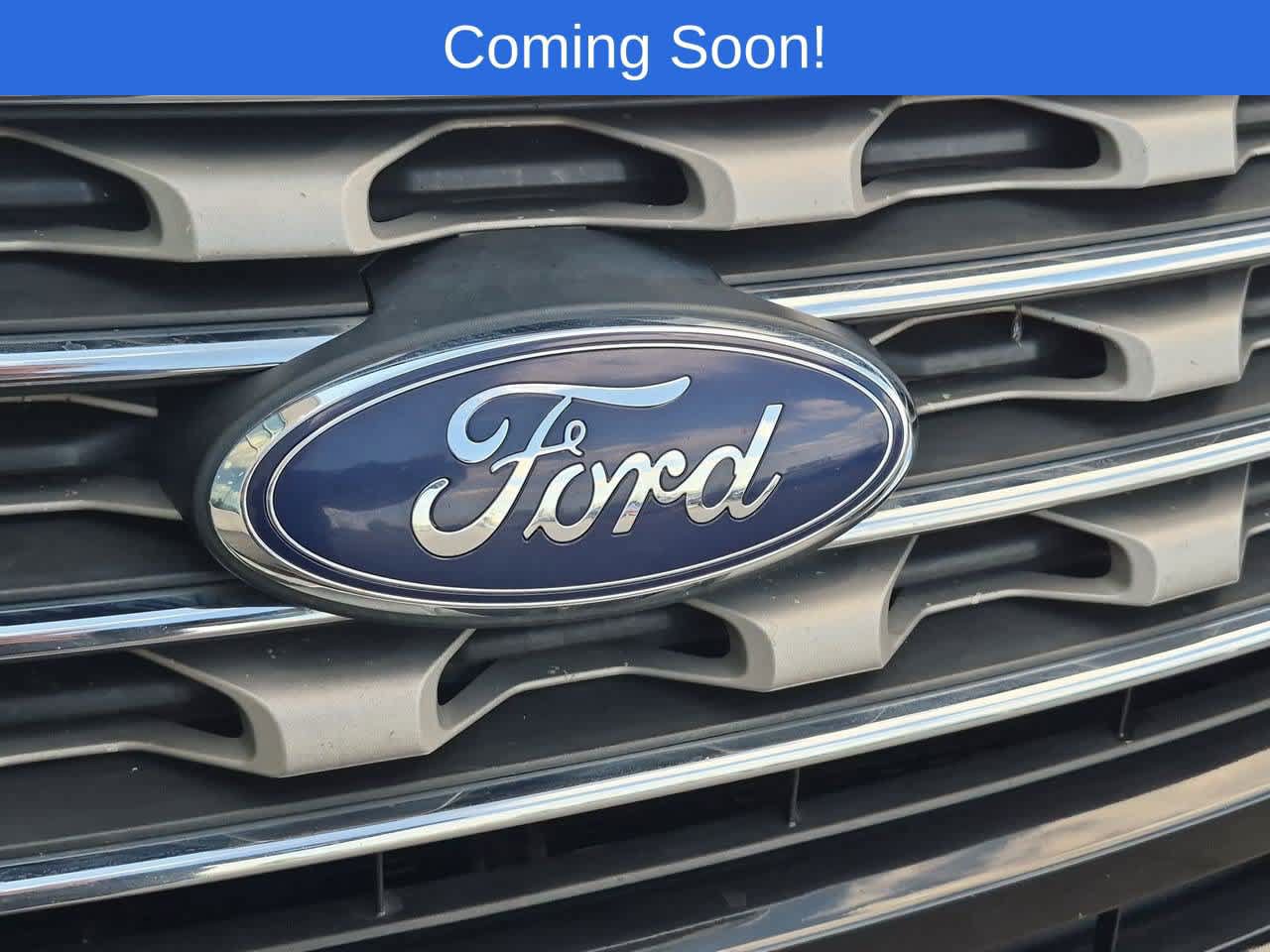 Used 2016 Ford Explorer XLT w/ Equipment Group 202A AWD/4WD image 11
