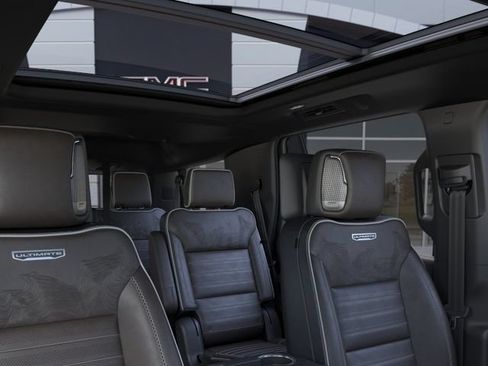 New 2026 GMC Yukon Denali Ultimate AWD/4WD image 24