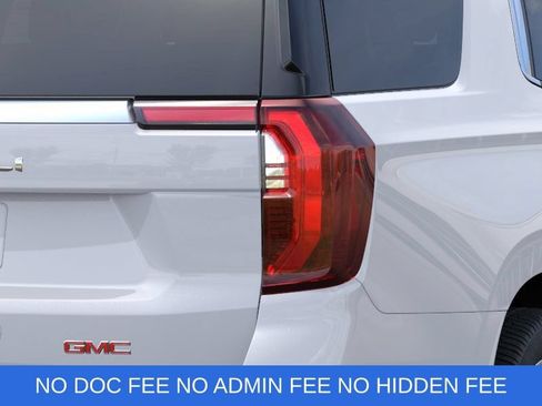 New 2026 GMC Yukon Denali w/ Sun & Power Step Package AWD/4WD image 12