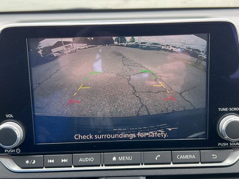 Used 2024 Nissan Altima 2.5 SR FWD image 20