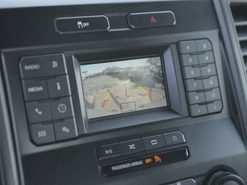 Used 2021 Ford F250 XL w/ Power Equipment Group image 26