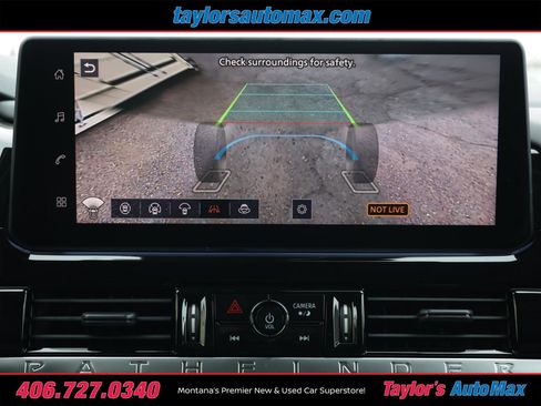 New 2026 Nissan Pathfinder SL w/ SL Premium Package image 18