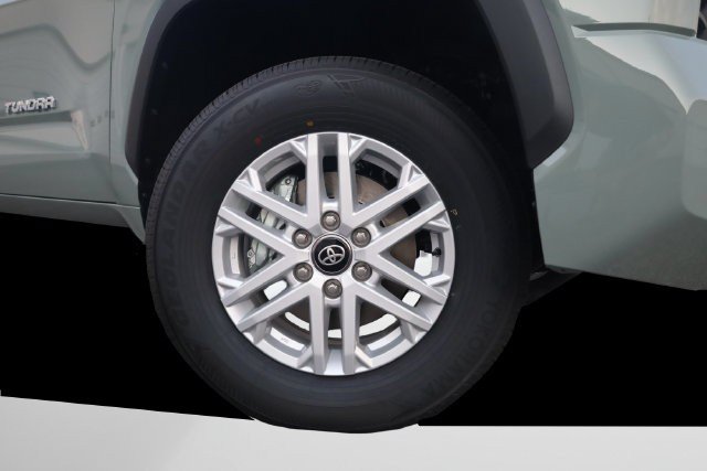New 2026 Toyota Tundra SR5 AWD/4WD image 3
