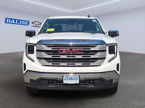 New 2026 GMC Sierra 1500 SLE w/ Preferred Package AWD/4WD image 8