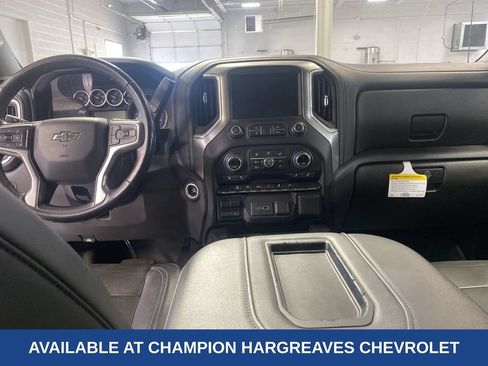Used 2020 Chevrolet Silverado 1500 LT Trail Boss AWD/4WD image 27