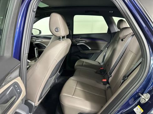 Used 2025 Audi Q5 2.0T Premium Plus w/ Premium Plus image 24