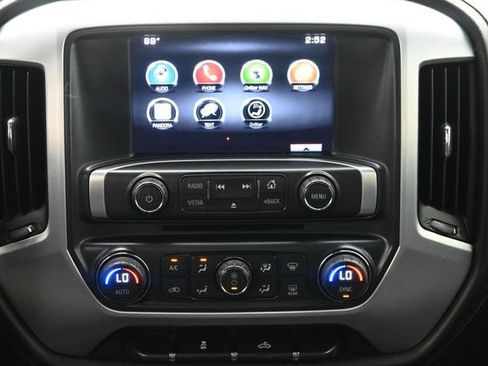 Used 2015 GMC Sierra 1500 SLE w/ SLE Value Package RWD image 21